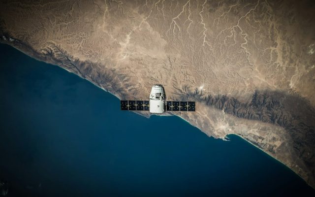 Google et SpaceX : Le lancement ambitieux des data centers orbitaux