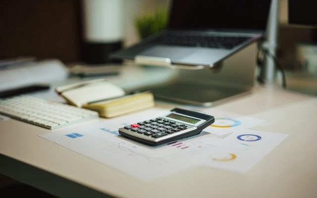 Factures électroniques en entreprise : l&rsquo;échéance de 2026 et les enjeux pour les PME