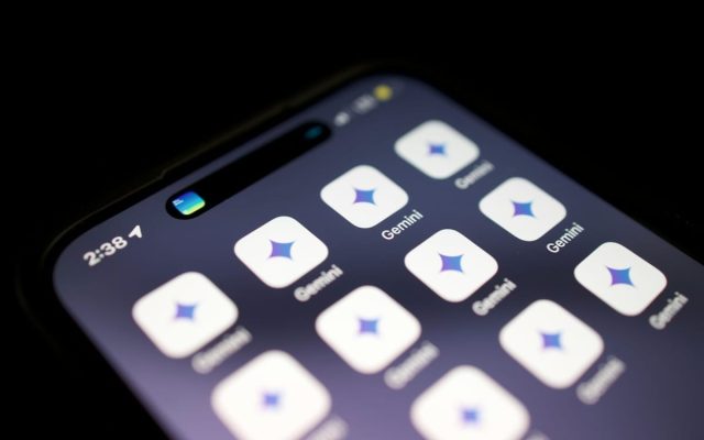 Comment Google va-t-il intégrer cinq agents IA Gemini sur Android ?