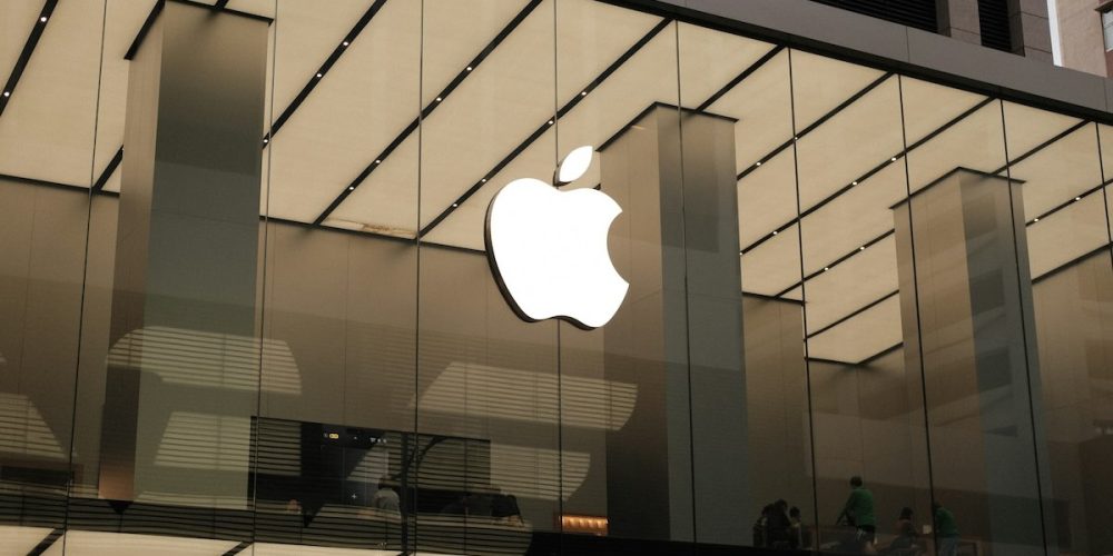 Apple franchit le cap des 5 billions de dollars en bourse grâce à Siri
